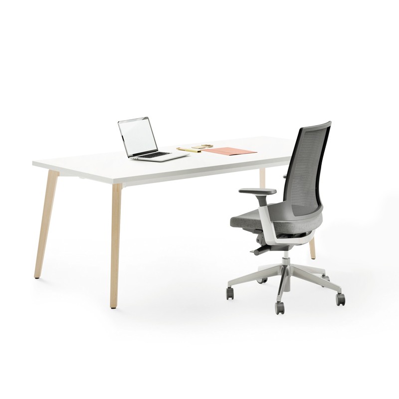 Mesa Timber – 120×56×74 cm, tapa blanco polar con canto en roble, patas en haya